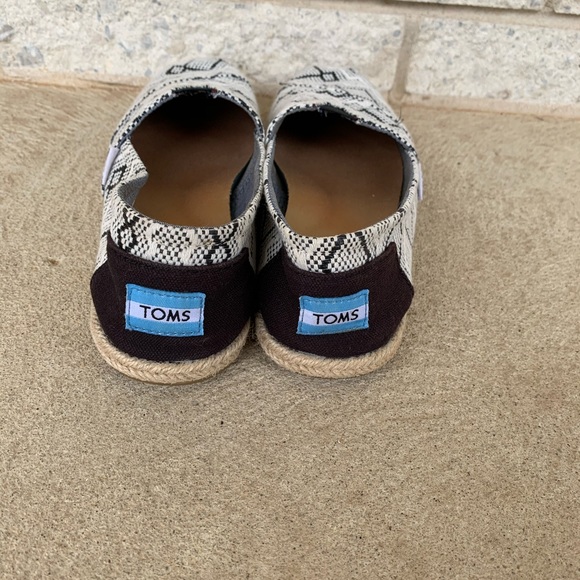 Toms flats - Picture 2 of 4